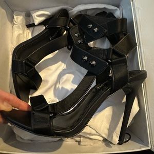Alice & Olivia heels